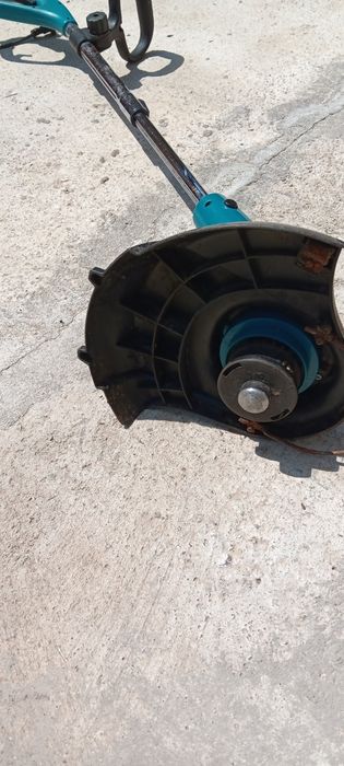 Motocoasa electric makita 450 wați