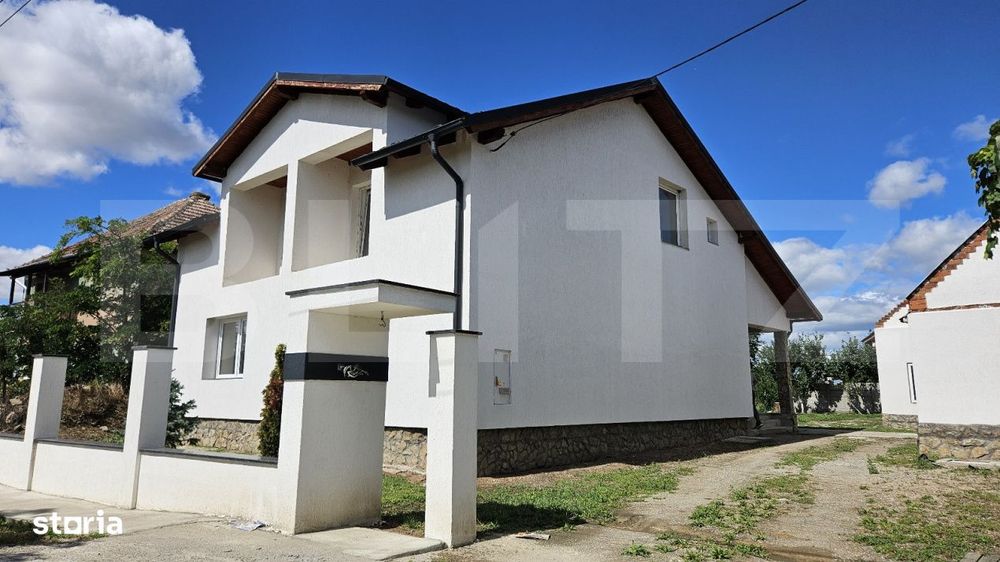 Casa semifinisata de vanzare 200mp, Teren 1000 mp, Decebal - Vetis