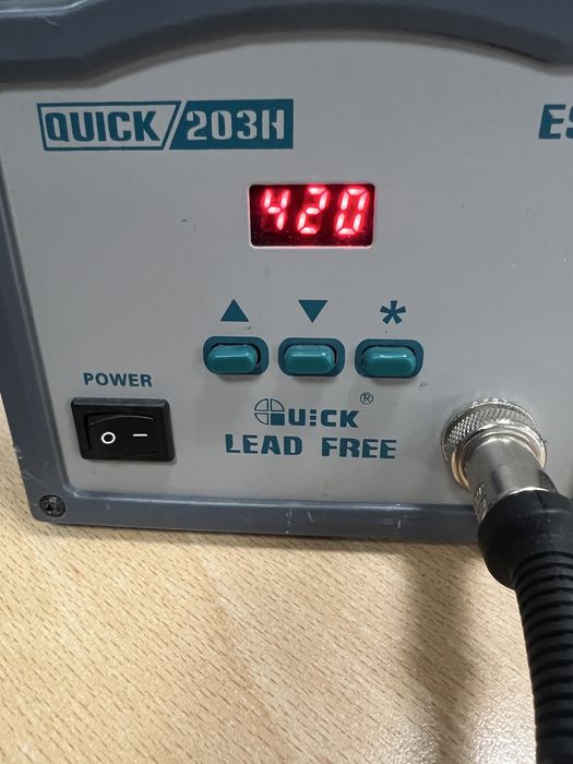 Statie lipit profesionala Quick 203H