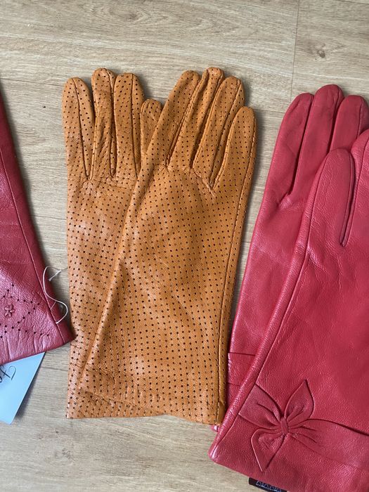 перчатки  разнын 4 пары