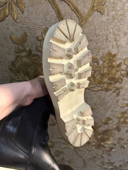 Ботинки из натуральной кожи