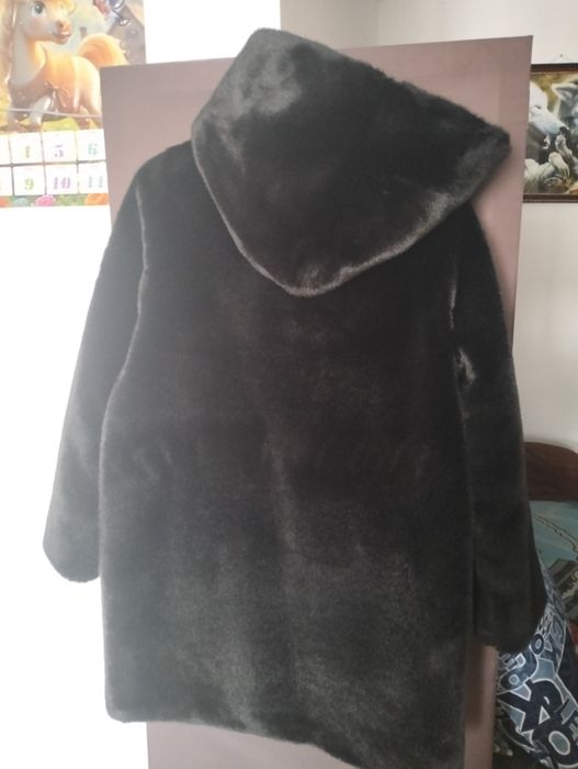 Продам шубку  зимнюю