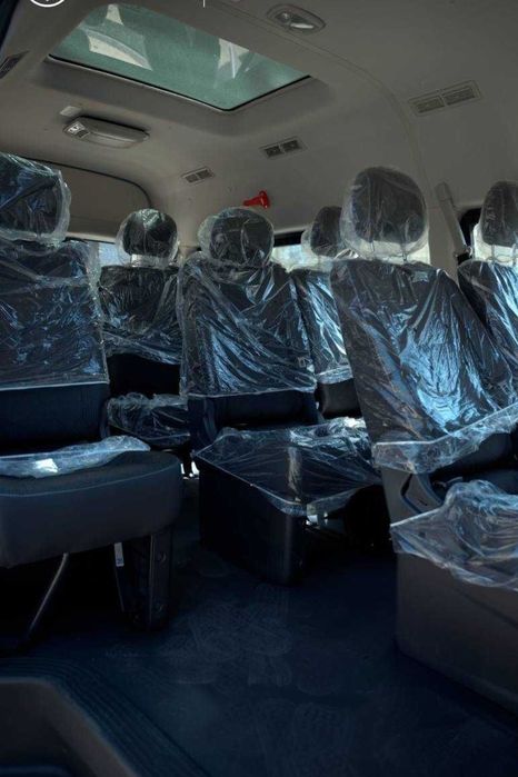 На заказ Минивэн до 12 человек и Микроавтобус до 20 человек