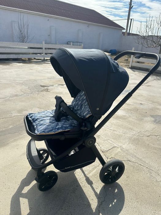 Срочно продам коляску