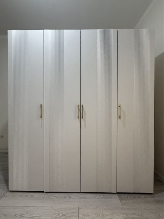 Шкаф 4-дверный, 180х60х200 см