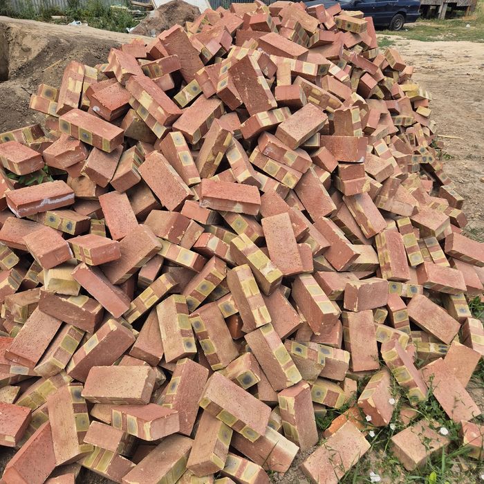 Кирпич красный кирпич