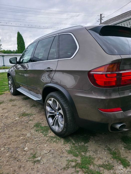 Vând BMW X5 E70 Facelift
