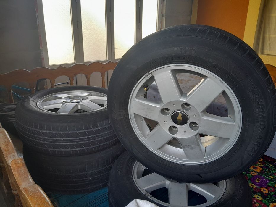 Балон сотилади, лучами 15.