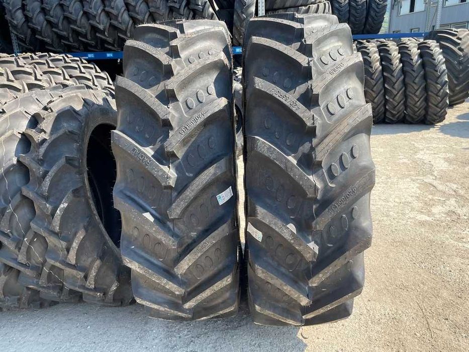 Anvelope noi de tractor 420/85R34 Livrare rapida BKT garantie