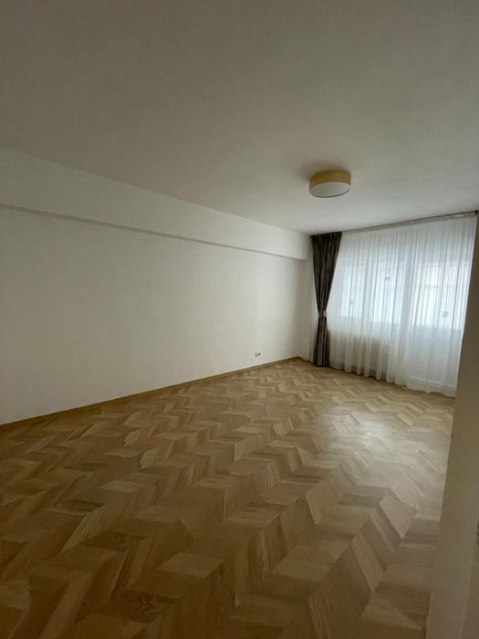 Inchiriez garsoniera ultracentrala Ploiesti