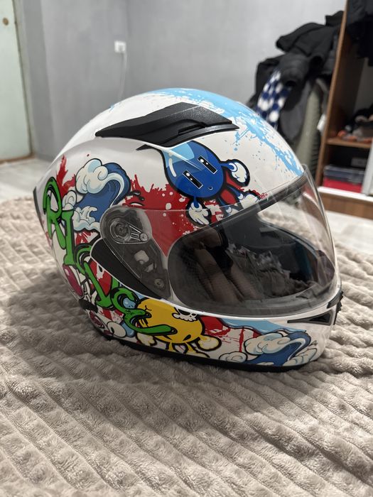 Продам Мотошлем.