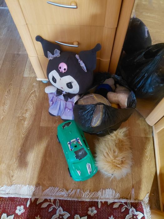 Детский игрушки многие