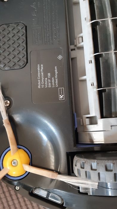 Домашни прахосмукачки роботи Irobot Roomba