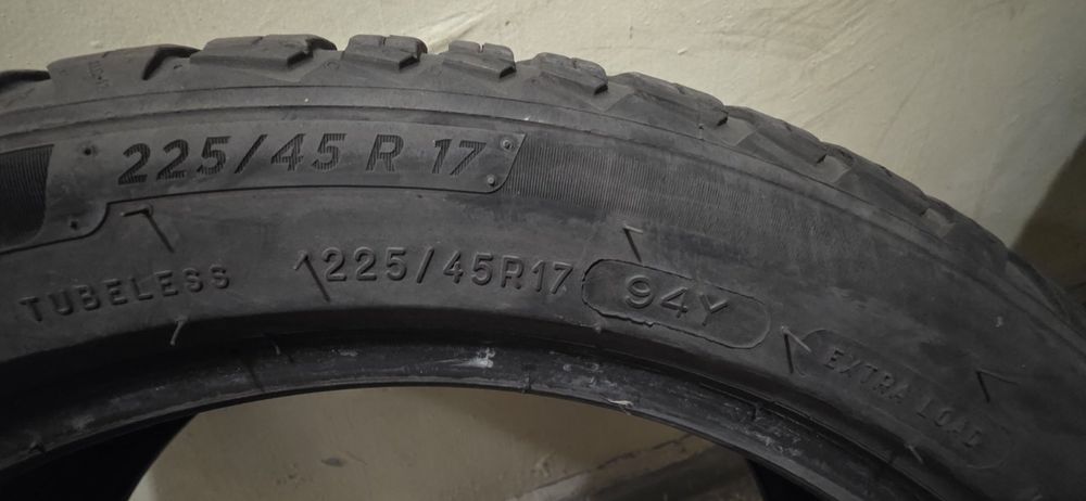Michelin 225/45/17 Гумите са добри