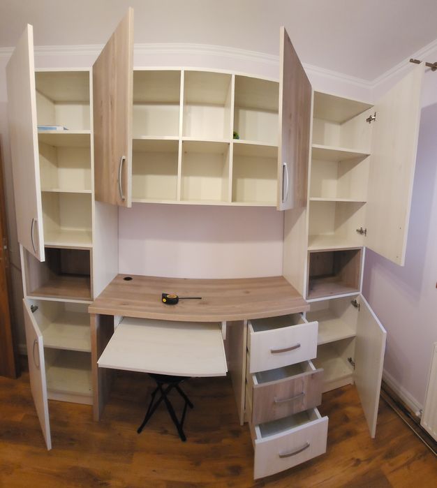 Set Dulapuri Verticale + Corp Suspendat + Masa PC / Dormitor Camera ZI