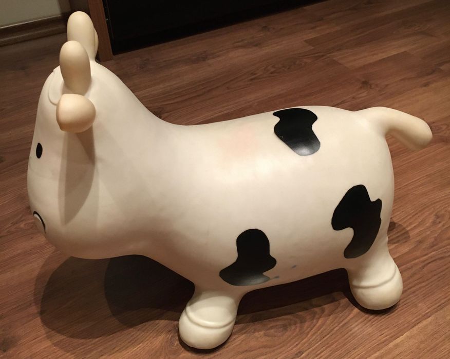 Надуваема кравичка