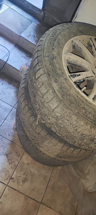 Продам диски с резиной