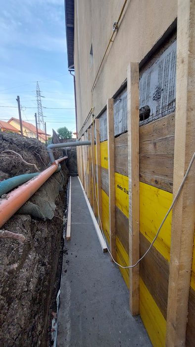 Inchiriez  miniexcavator 2.8 tone- utilaj NOU, Transport agregate