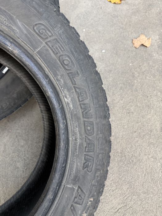 Единична гума Yokohama 225/65 R17 DOT 1116 протектор 5мм