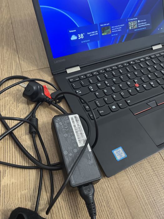 Laptop Lenovo X1 Carbon, 4th Gen , i5 Gen 6, SSD 256 ,8 GB RAM