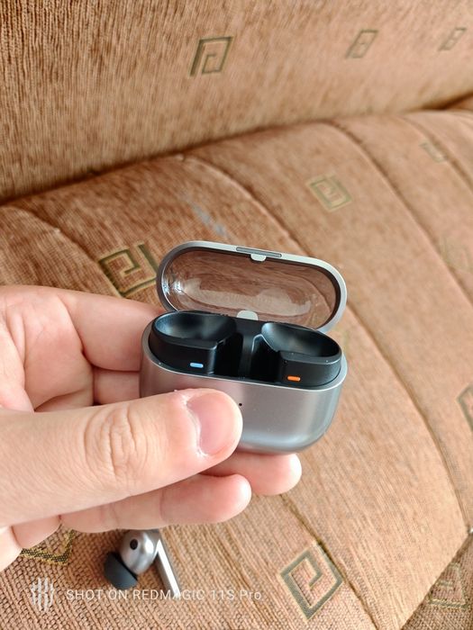 Galaxy Buds 3 Pro , noi (folosite 1 Luna)
