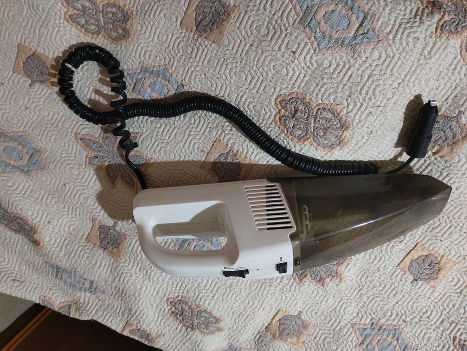 Продам пылесос для автомобиля