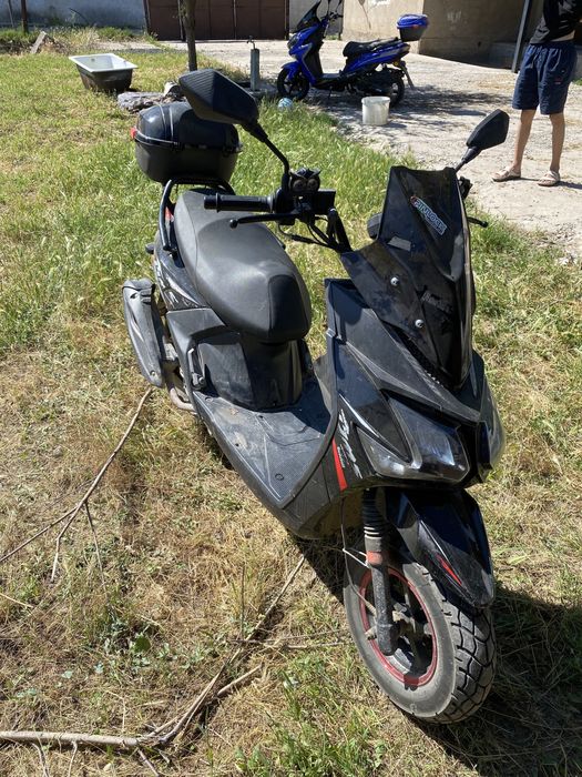 Мопед самурай Benali 180