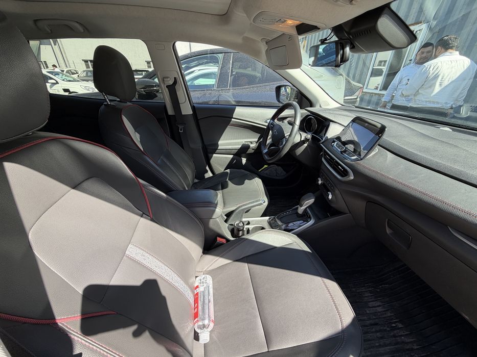 Tracker 2 Red-Line 2024 toza