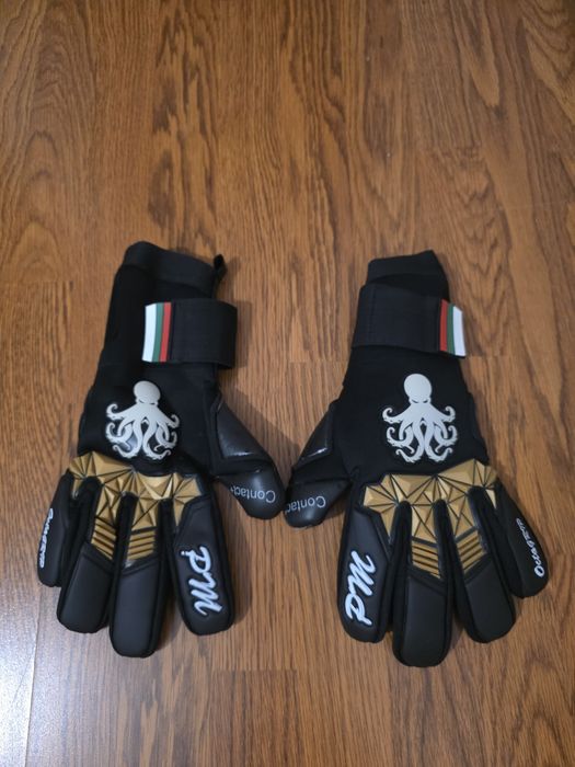 Вратарски ръкавици