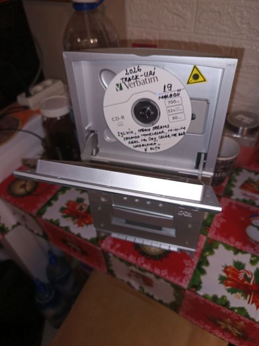 System vertical TCM - Cd, radio și casetă