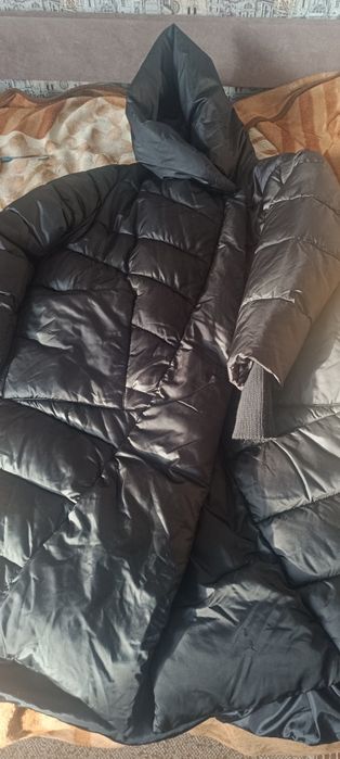 Продам пуховик женский