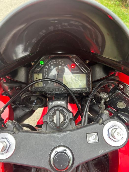 Vand Honda Cbr 600rr