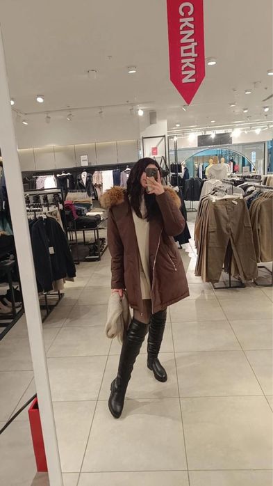 Продаю зимнюю куртку