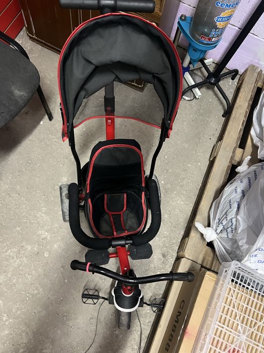 Трёхколёсный велосипед