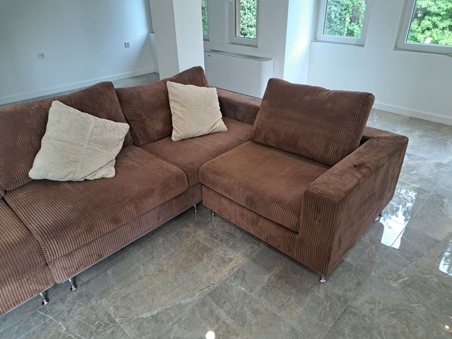 Диван за хол с общ размер 300/250/100см