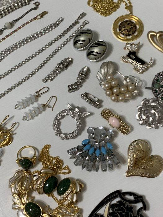 Броши винтажные.