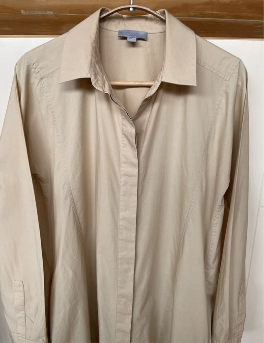 Rochie COS, 100% bumbac, mărime 34, dar se potrivește și la 36 - S, culoare beige