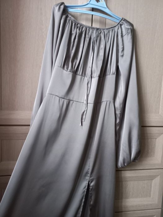 Продается вечернее платье