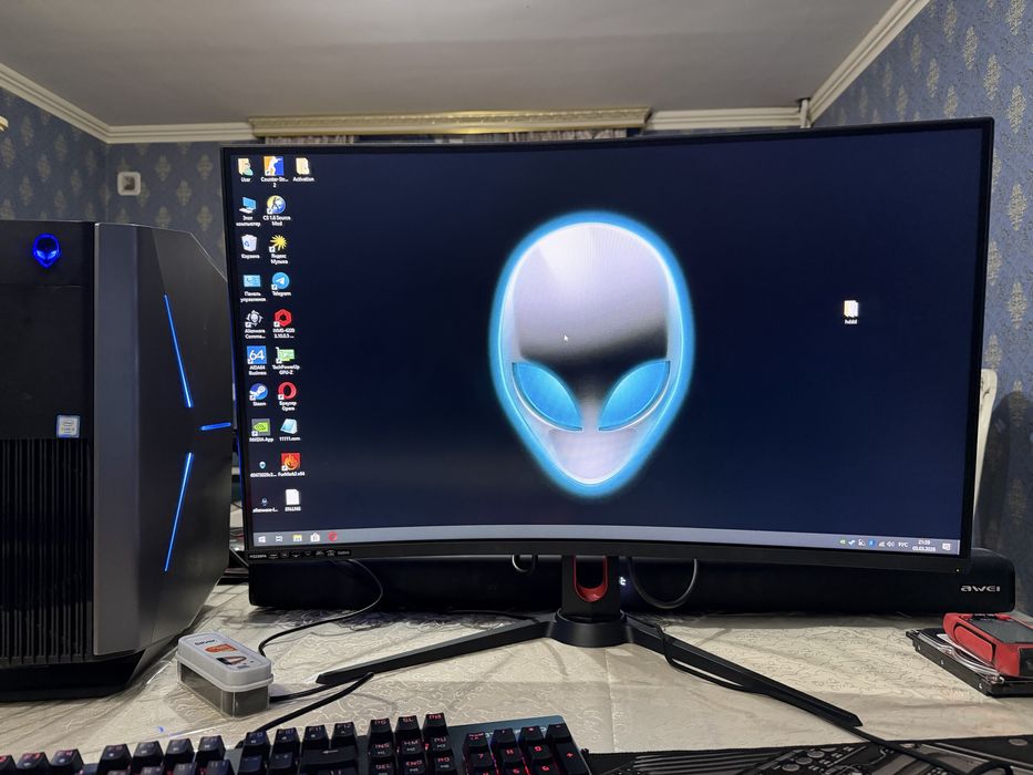 Monitor 32 dyum Rulls 165hz curved