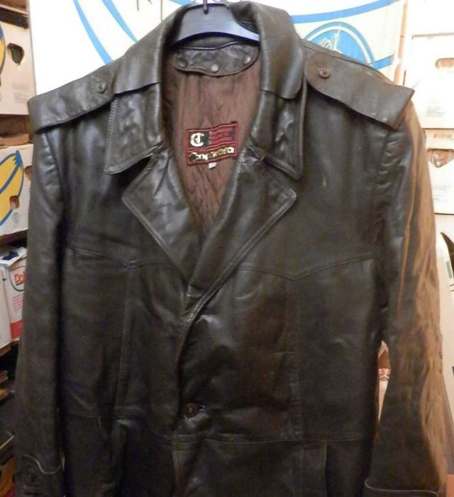 Manta Piele Naturala Armata Securitate cu Epoleti Dublura CAPRIOARA