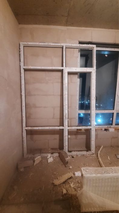 Продам окнно-дверную перегородку 175х 275/ пвх блок / балконный блок