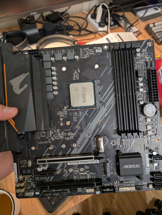 Комплект AM4 плата, проц и озу