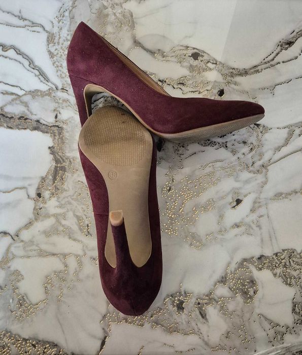 Pantofi eleganti cu toc nr 38