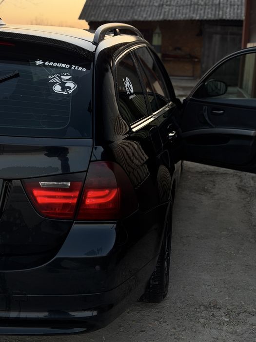 Vând sau schimb BMW 318D face lift 2009