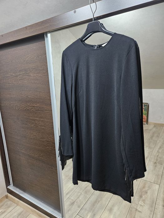 Парти рокля с ресни