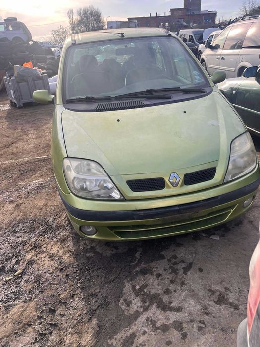 Рено Меган Сценик 1.4 бензин 2002 година на части