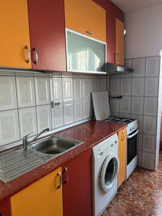 Apartament 2 camere decomandat, 60 mp, 2 balcoane, parcare inclusă – Dej, str. Fragilor