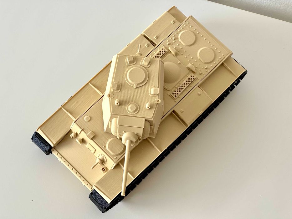 Модель тяжёлого танка КВ-1 Масштаб 1:35