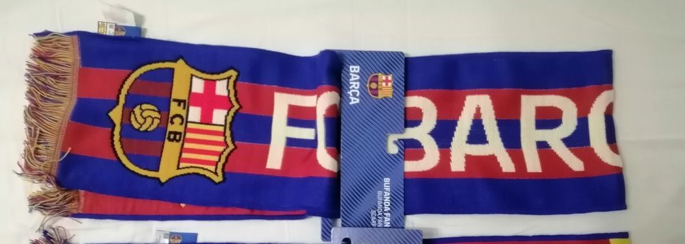 оригинално шалче на ФК Барса Барселона