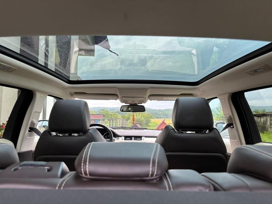 Range Rover Evoque Autobiographi 2.2 SD4 190 CP Automat 4x4 An 2015